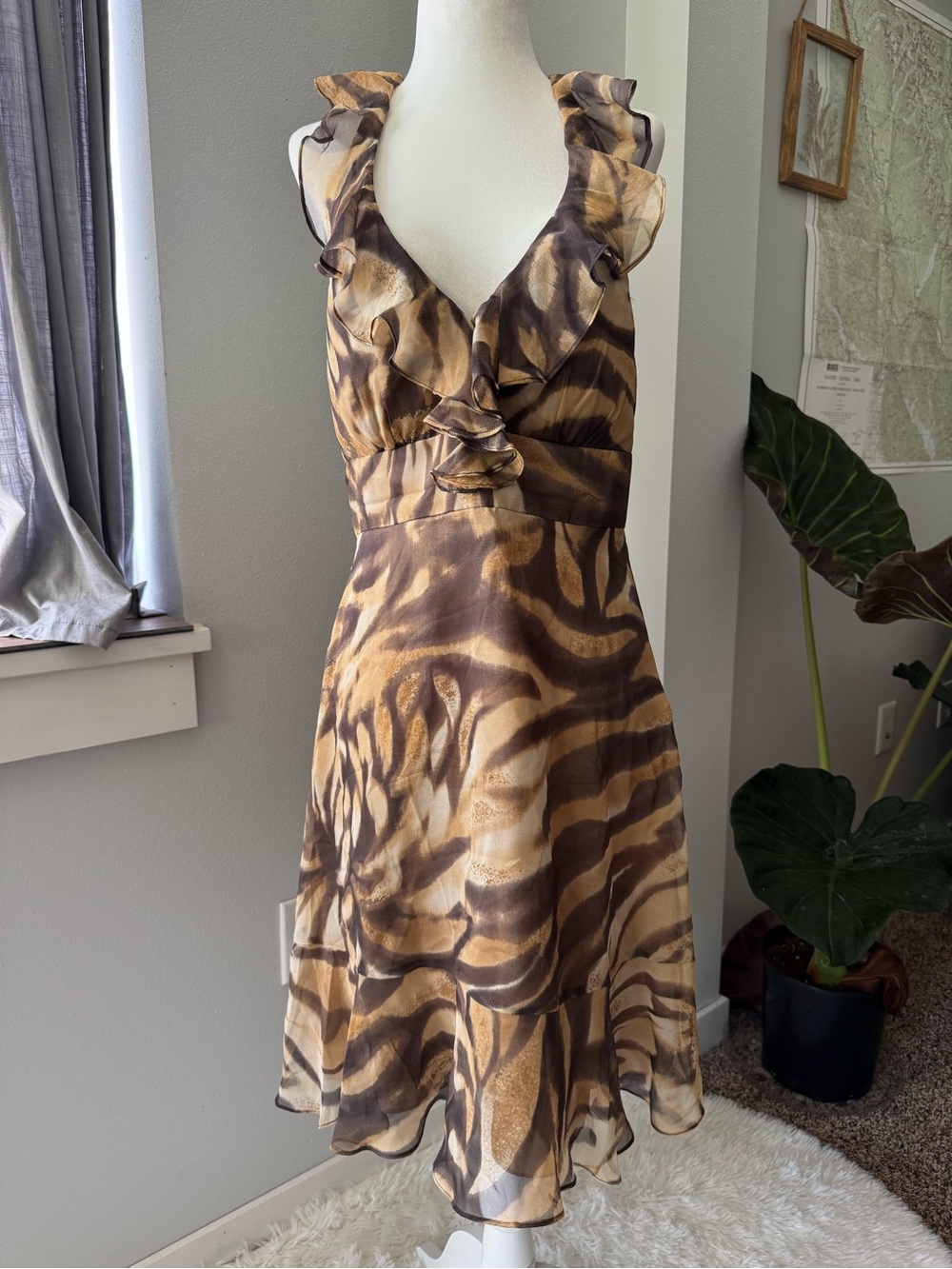 Vintage Y2K Muse for Boston Proper ruffle halter neck animal print silk dress 8